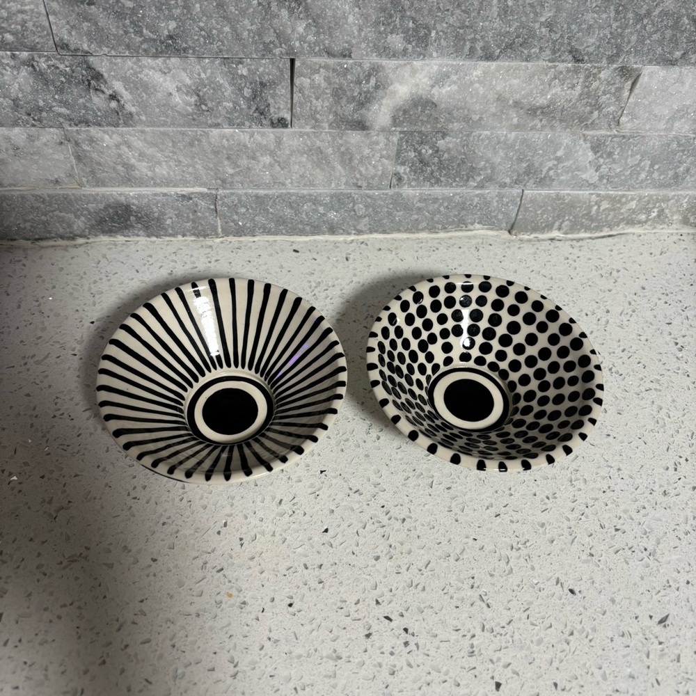 M Bagwell Mix & Match Caffco Black White Condiment Bowls Lines Dots Set of 2